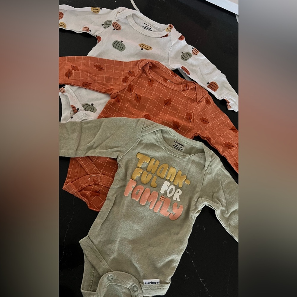 3 Gerber Onesies | Newborn